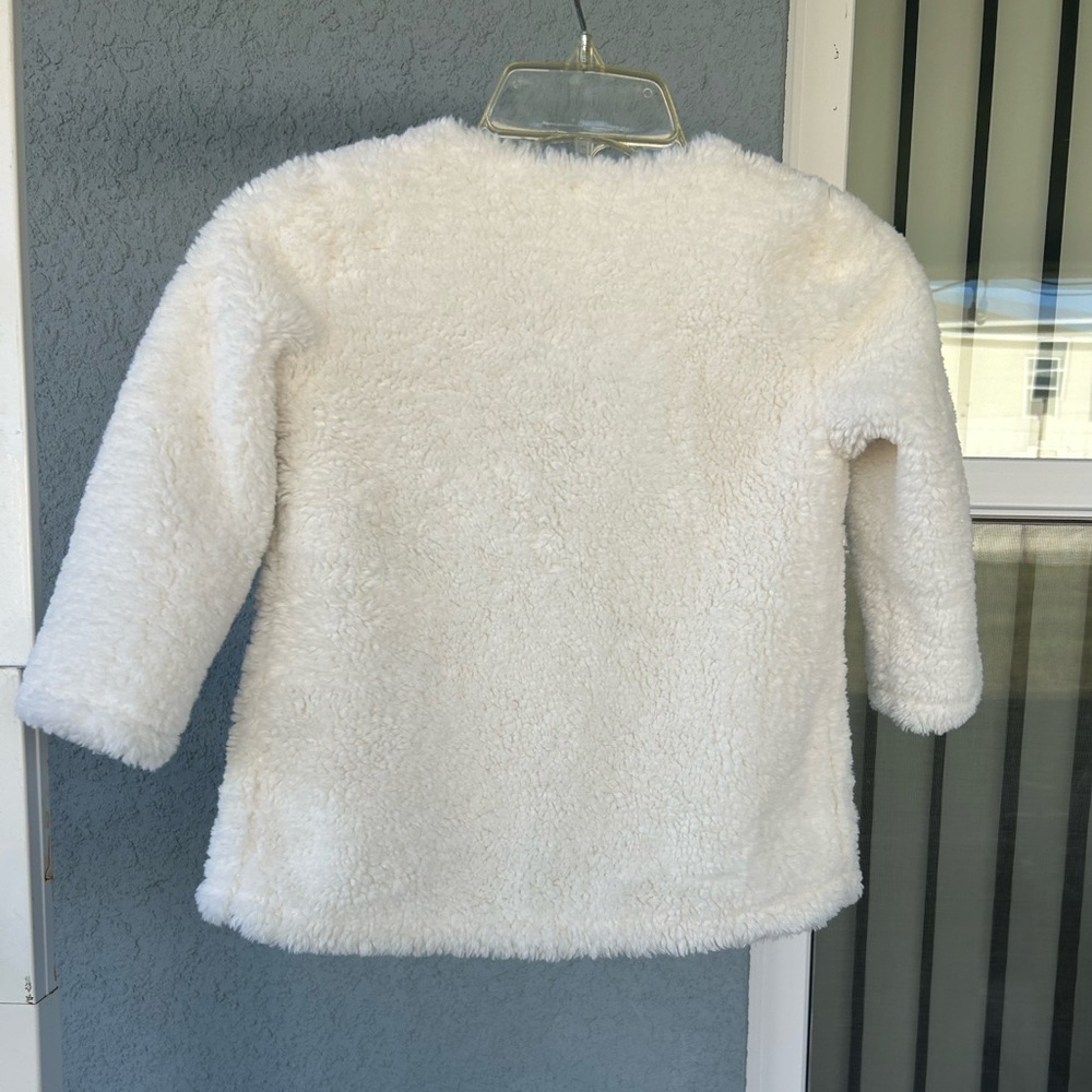H&M Toddler Teddy Fuzzy Front Snaps Pockets Jacket Size 3T - Picture 2 of 6